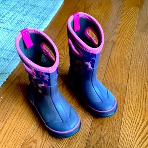 Girls insulated Bogs Size 12